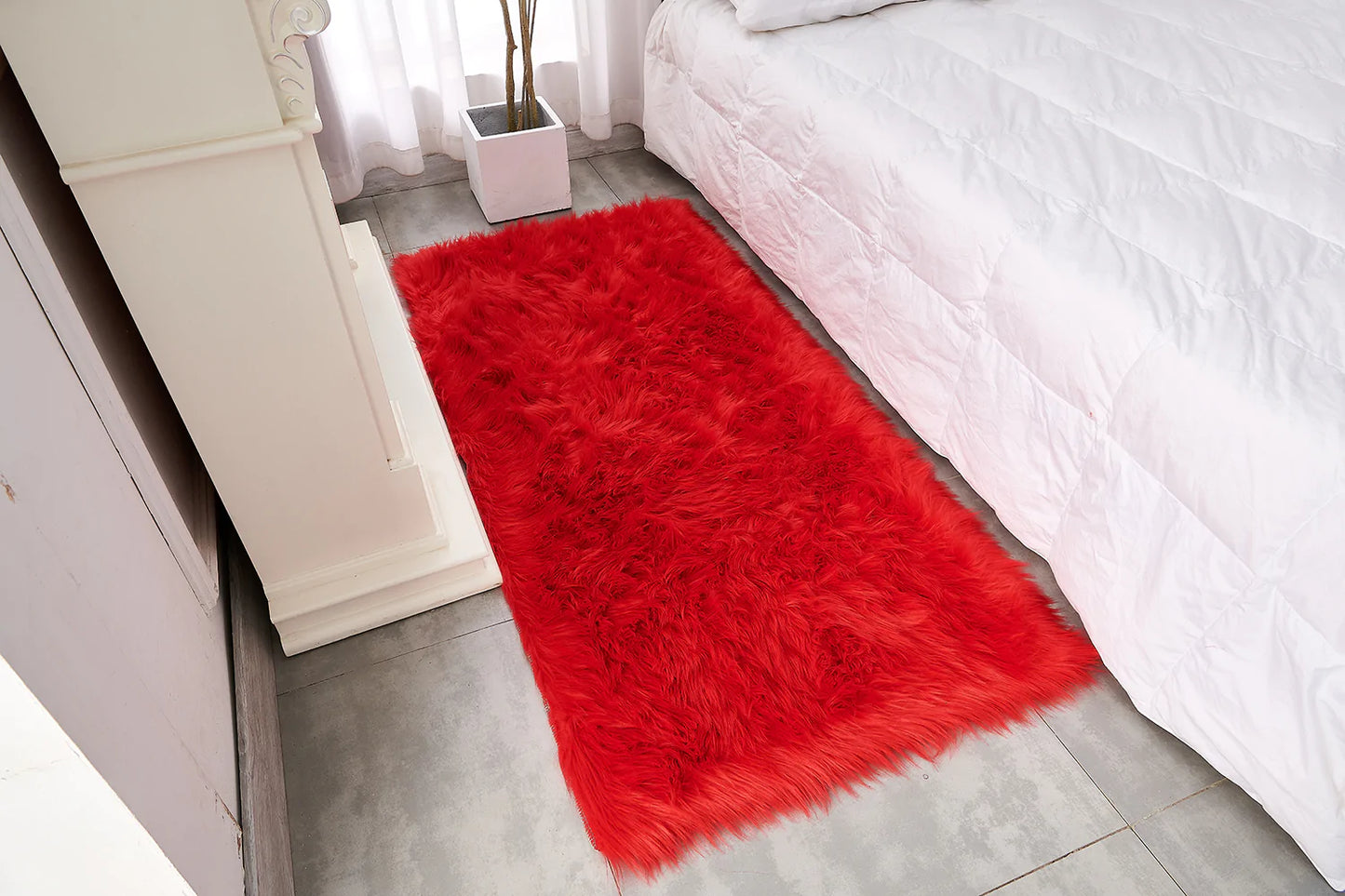 Faux Fur Bedside Runners, Luxury Fluffy Runner – 60×150 cm – 2×5 feet