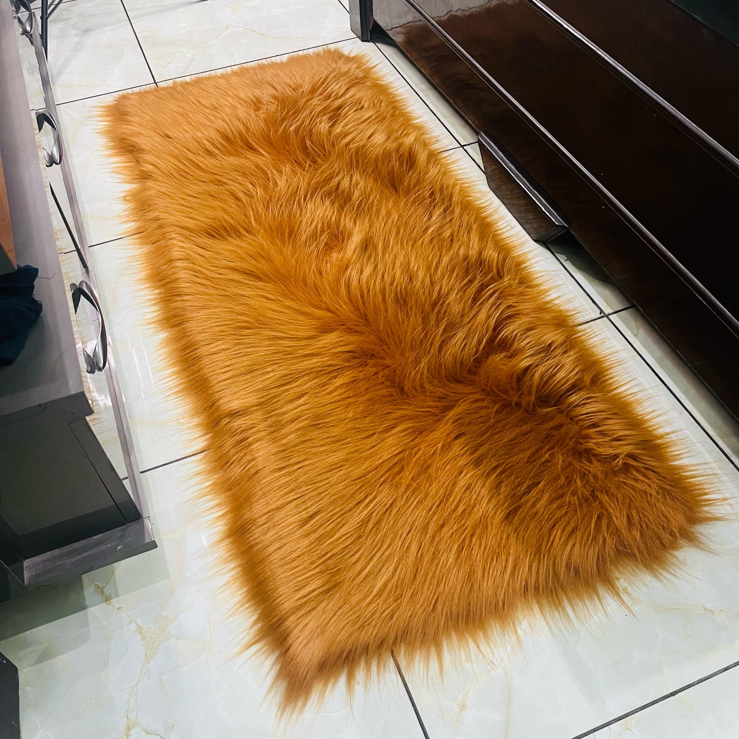 Faux Fur Bedside Runners, Luxury Fluffy Runner – 60×150 cm – 2×5 feet