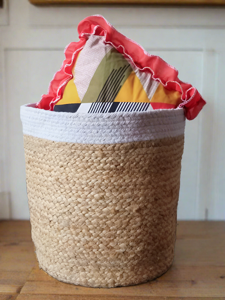White Border Jute Basket