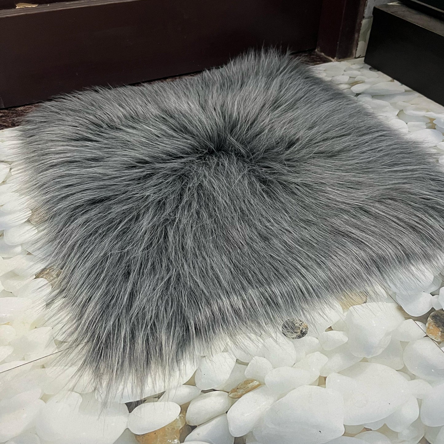 Gray Faux Fur Sofa Mat , Door mat, Luxury Fluffy Mat – 60×60 cm ( 2 Feet x 2 Feet )