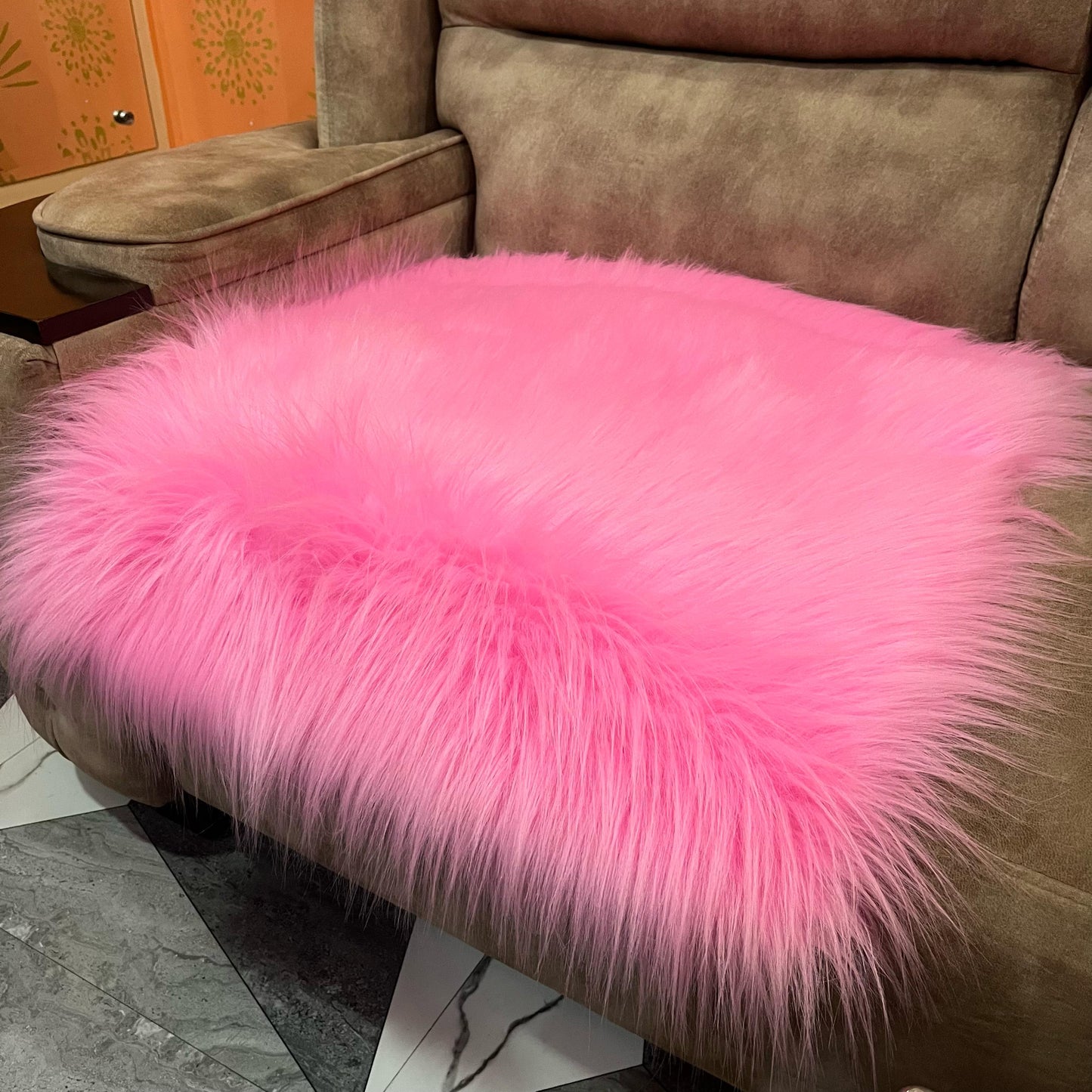 Pink Faux Fur Sofa Mat , Door mat, Luxury Fluffy Mat – 60×60 cm ( 2 Feet x 2 Feet )