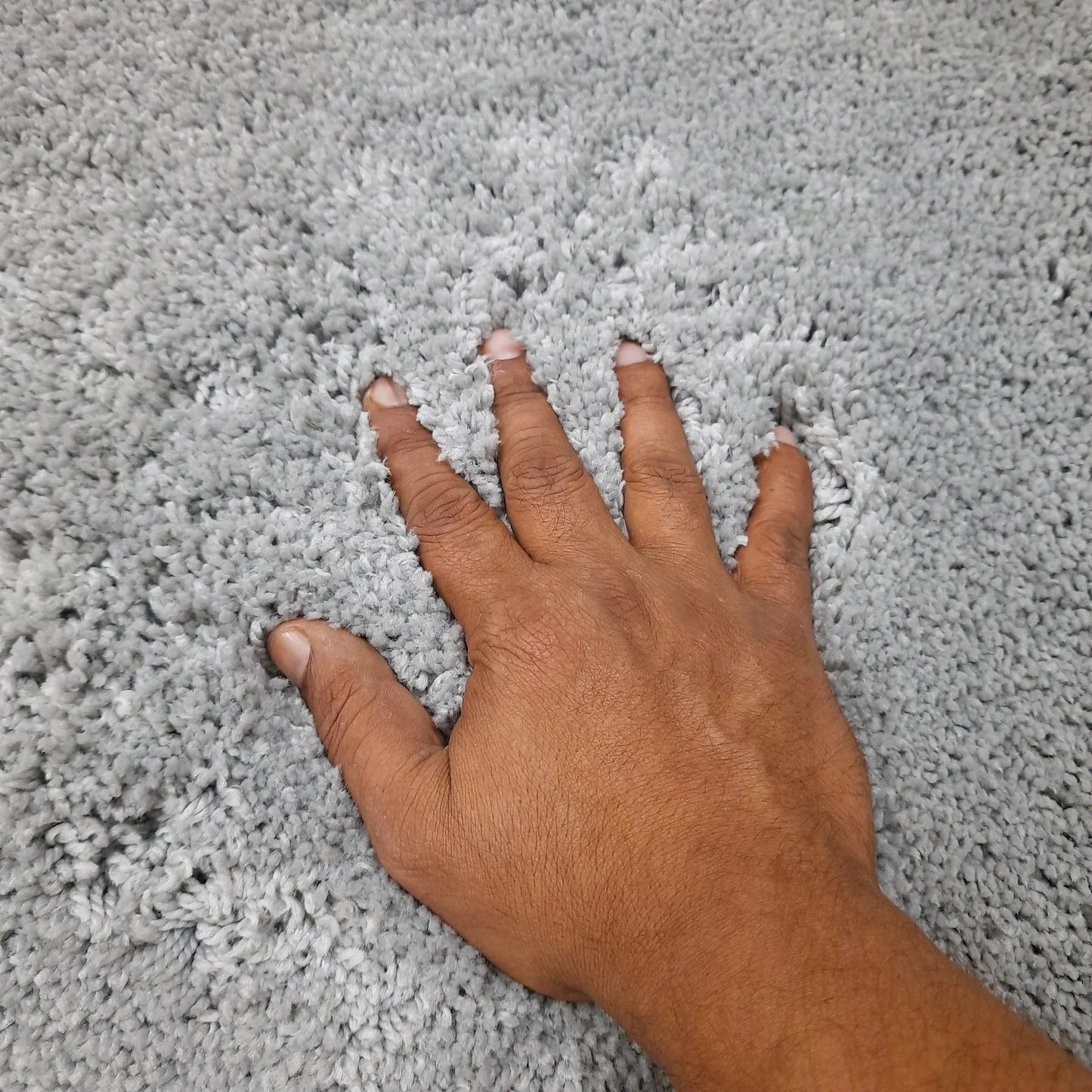 Premium Plain Silver Shag Area Rug – Luxuriously Soft Microfiber Floor Carpet Mat for Home Decor