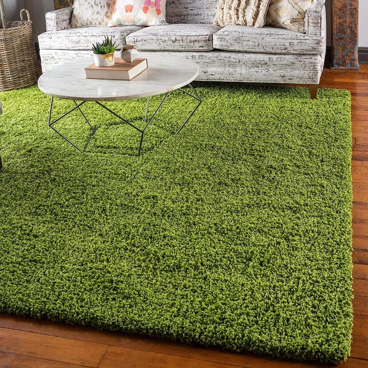 Plain Grass Green Shaggy Floor Mat – High-Density Microfiber Decorative Accent Rug for Home Decor