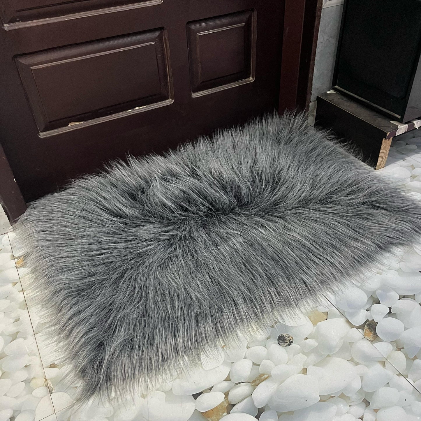 Gray Faux Fur Sofa Mat , Door mat, Luxury Fluffy Mat – 60×90 cm ( 2 Feet x 3 Feet )