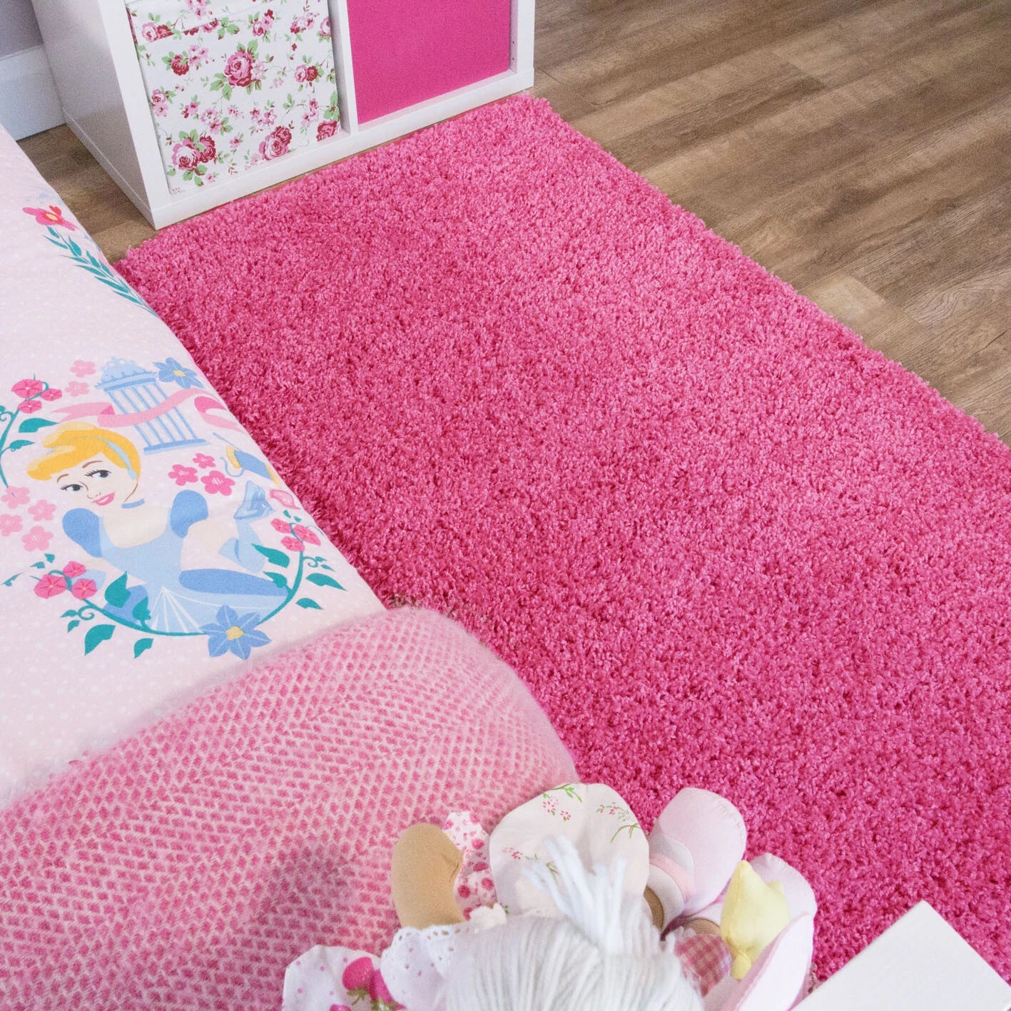Luxury Pink Microfiber Shaggy Rug – Premium Quality Ultra-Soft Plush Carpet, Thick Cozy High-Pile Area Rug for Living Room and Nursery