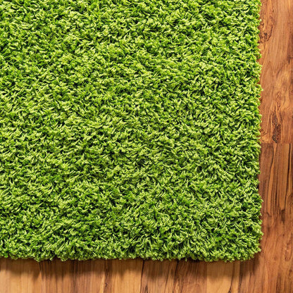 Premium Ultra-Soft Microfiber Shaggy Carpet for Living Room - Luxurious Thick Shag Area Rug, Durable &amp; Cozy Floor Mat for Bedroom, Vibrant Eye-Soothing Green Color