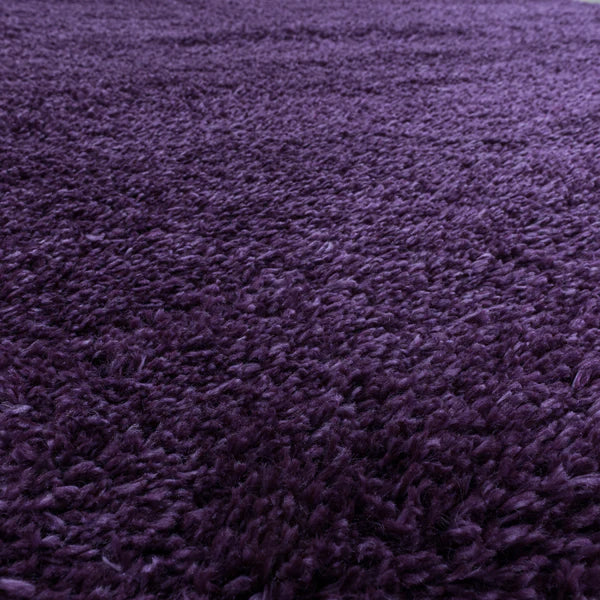 Luxury Super Soft Microfiber Shaggy Area Rug – Thick Plush Velvet Carpet with Durable Anti-Slip Backing for Living Room, Bedroom, and Home Decor (Deep Purple)
