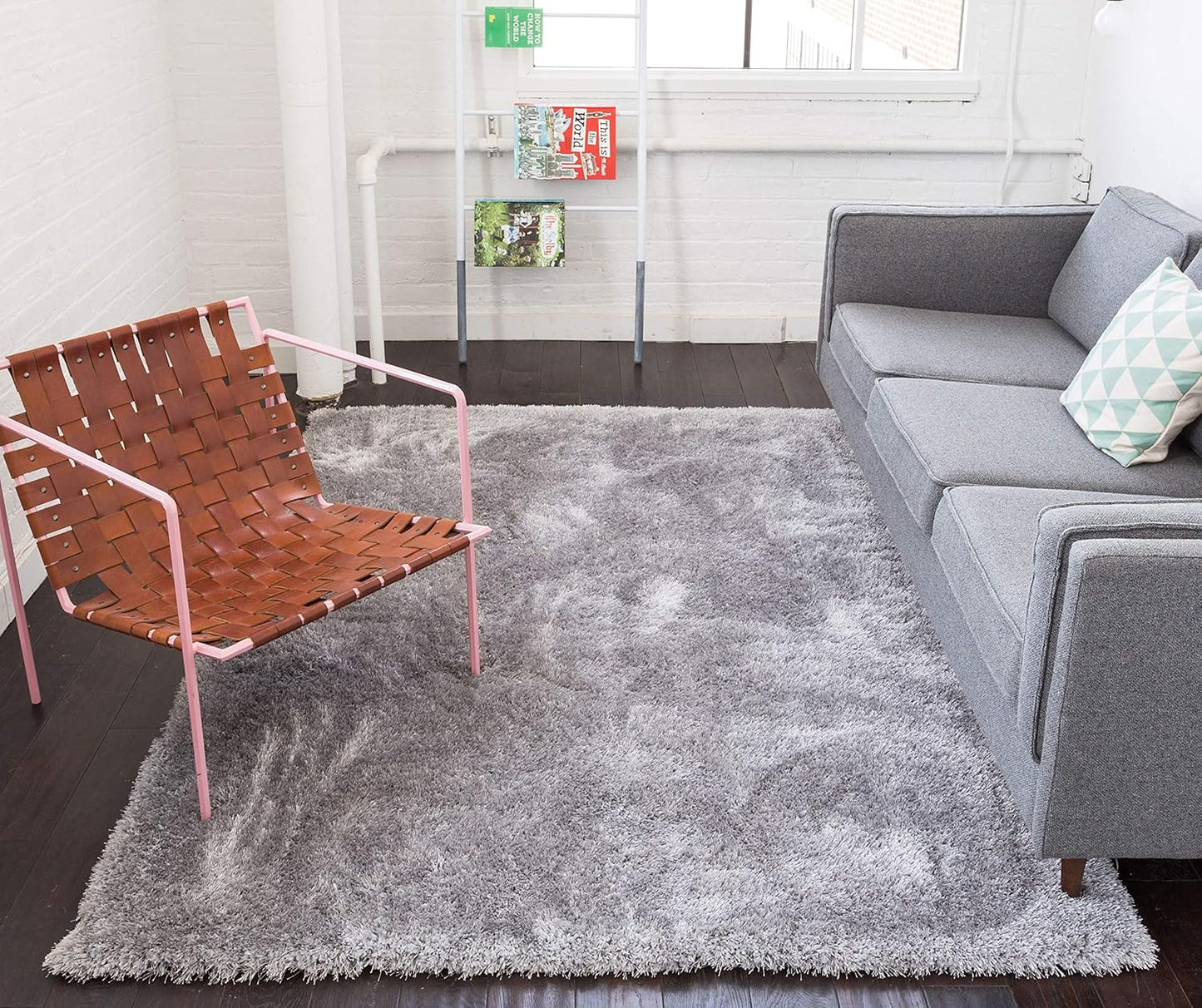 Luxury Soft Microfiber Shag Carpet – Plain Silver Grey Non-Slip Area Rug for Home Decor, Soft Velvet Touch Floor Mat