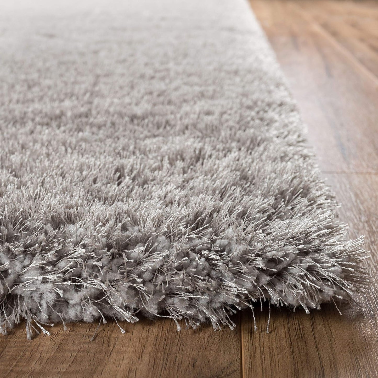 Luxury Soft Microfiber Shag Carpet – Plain Silver Grey Non-Slip Area Rug for Home Decor, Soft Velvet Touch Floor Mat