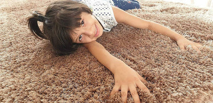 Luxurious Beige Shaggy Area Rug – High-Density Microfiber Fluffy Carpet, Anti-Slip Solid Color Floor Mat